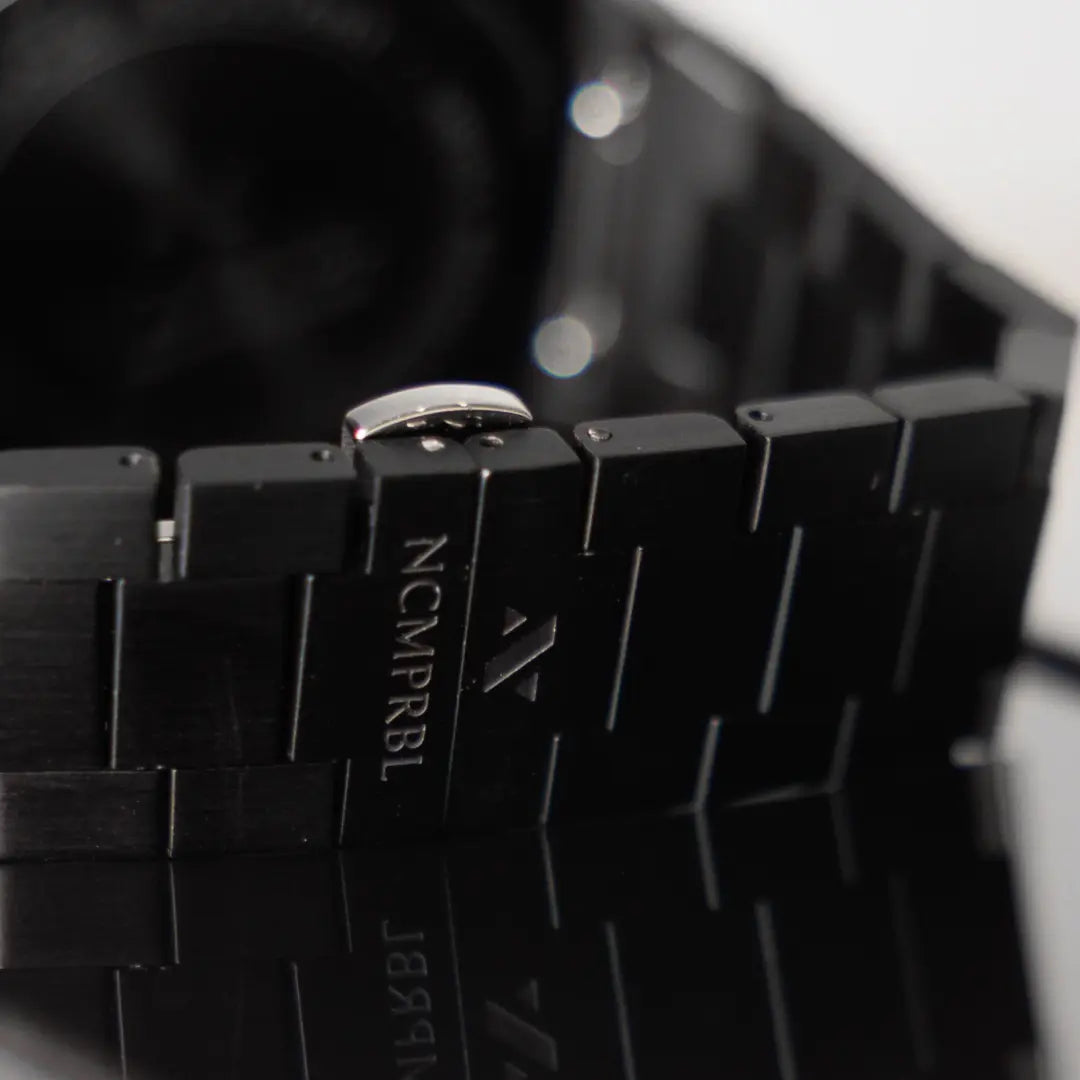 Elevate Link Phantom 42MM Mens Watch In Black/Silver