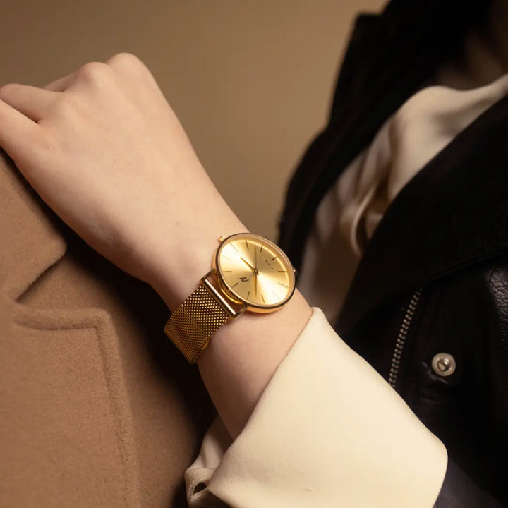 003 GLD 36MM Unisex Mesh Watch In Yellow Gold