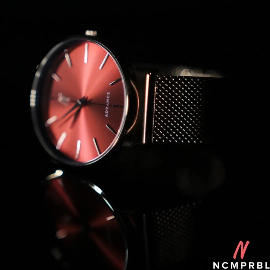 003 RG.RD 36MM Unisex Mesh Watch in Rose Gold and Red