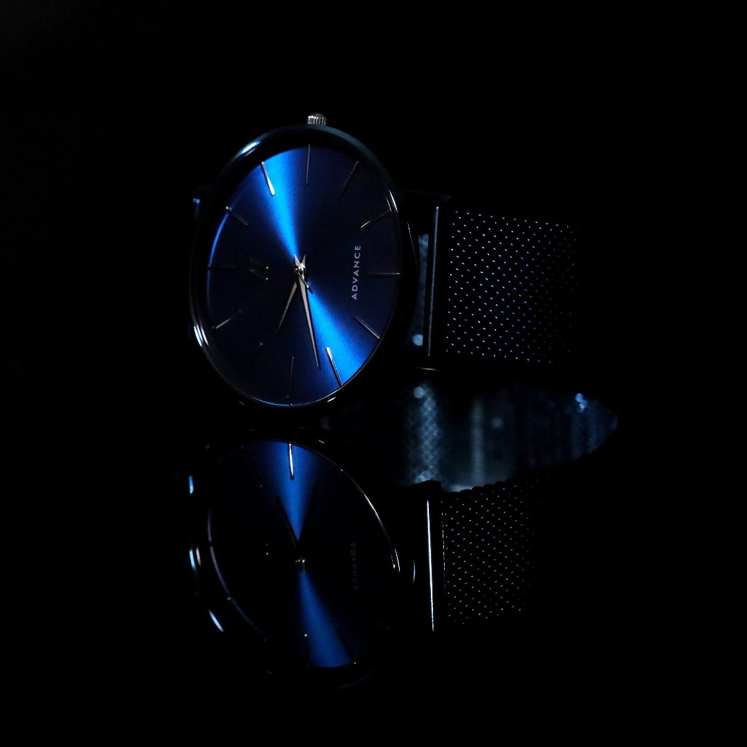 003 BL 36MM Unisex Mesh Watch In Midnight Blue/Silver